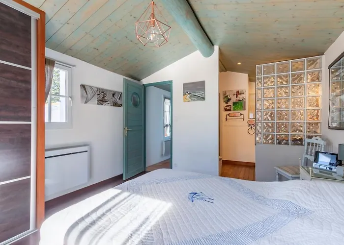 Casa de Férias Au Coeur De L'ile, Maison Pour 6 Adultes, 1 Enfant