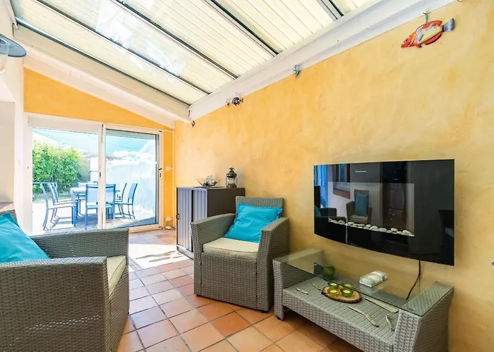 Au Coeur De L'ile, Maison Pour 6 Adultes, 1 Enfant Casa de Férias