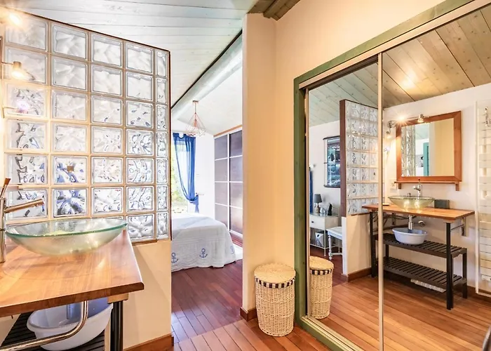 Au Coeur De L'ile, Maison Pour 6 Adultes, 1 Enfant Casa de Férias